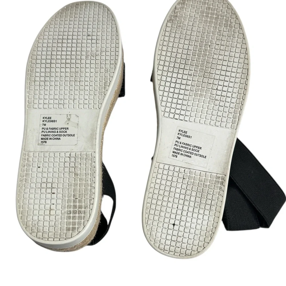 Steve Madden Kylee Flatform Faux Leather Sandals Black‎ Platform Shoes Womens 7